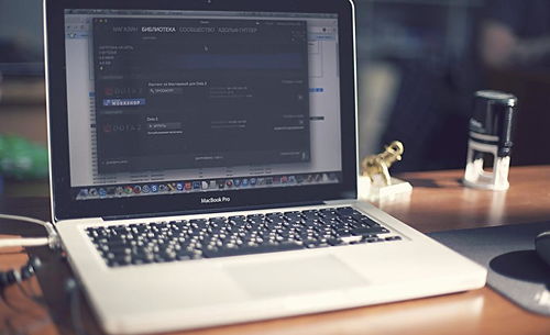 蓝牙耳机与电脑连接指南及其在手机软硬件开发与销售中的应用